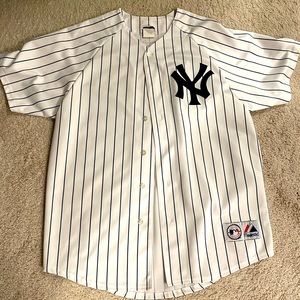 New York Yankees Derek Jeter Jersey adult large